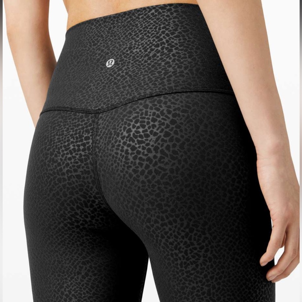 Lululemon High Rise Align Embossed Formulate  black Leggings • size 2 • soft